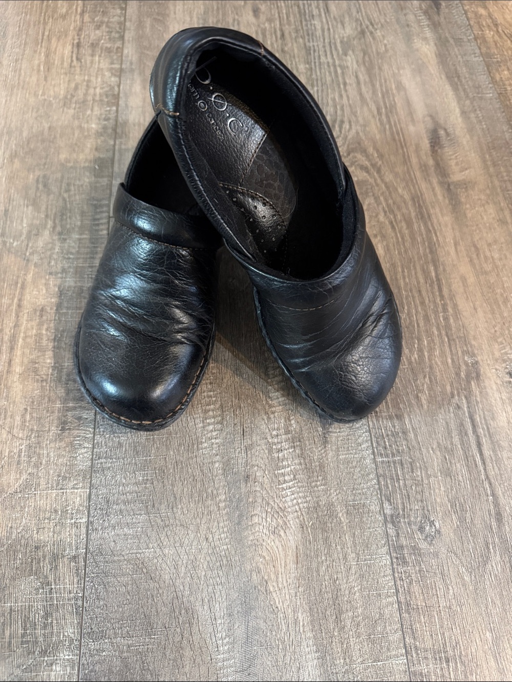 boc Black Leather Slip-On Clogs